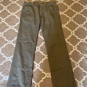 Mens Gap Khakis Straight Fit 34 x 34